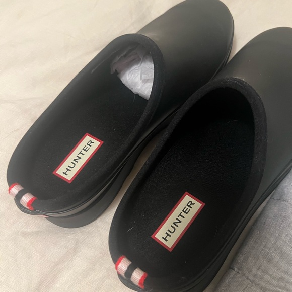 NWOB Hunter Play Clogs - Picture 4 of 4